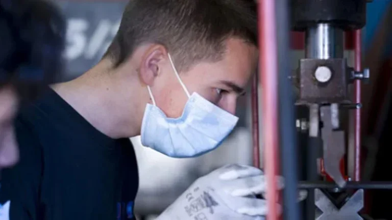 A new way to equip youngsters with technical skills